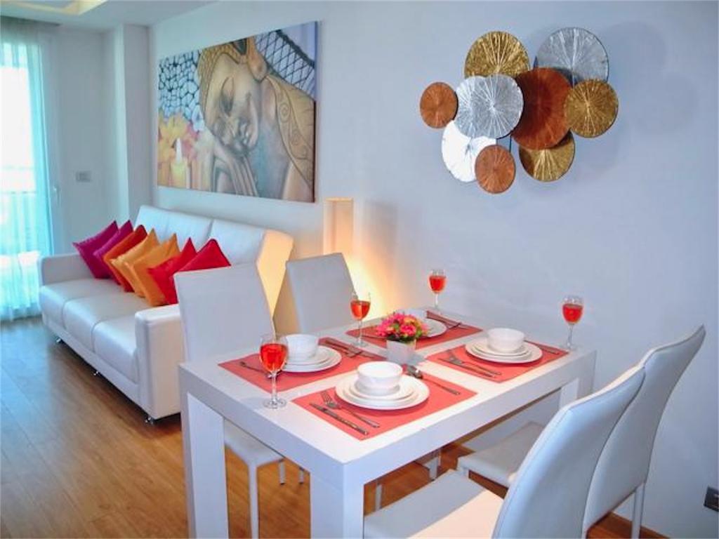The Privilege Residence : 1 Bedroom Apartment In Patong Екстер'єр фото