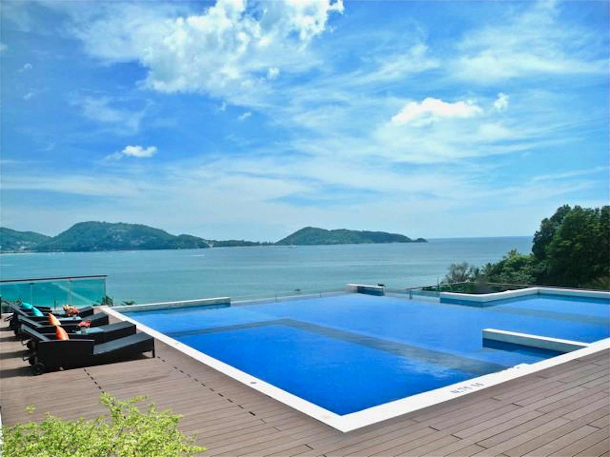 The Privilege Residence : 1 Bedroom Apartment In Patong Екстер'єр фото